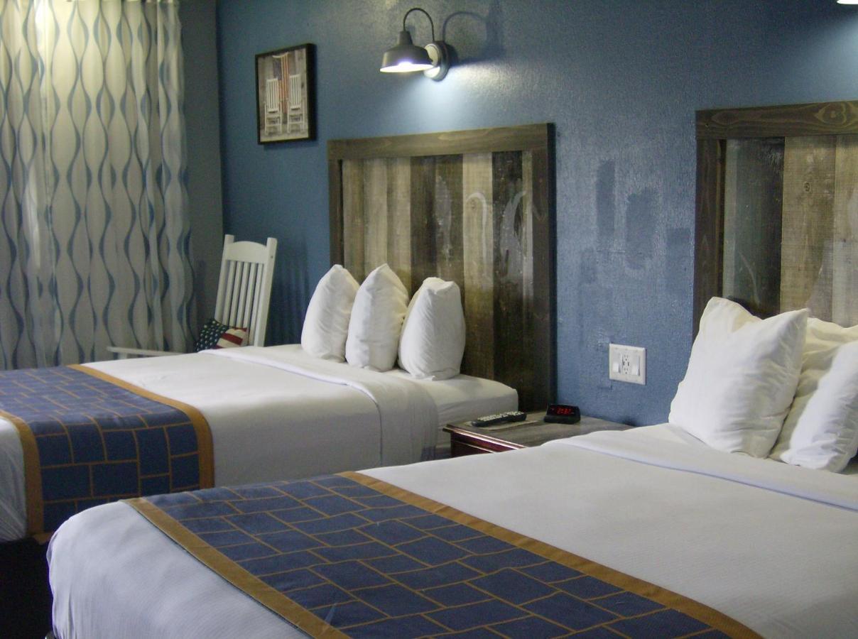 Days Inn & Suites By Wyndham Terre Haute Ngoại thất bức ảnh
